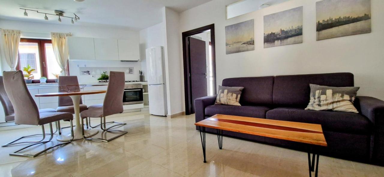 Apartments Villa Alba II 포레치 외부 사진